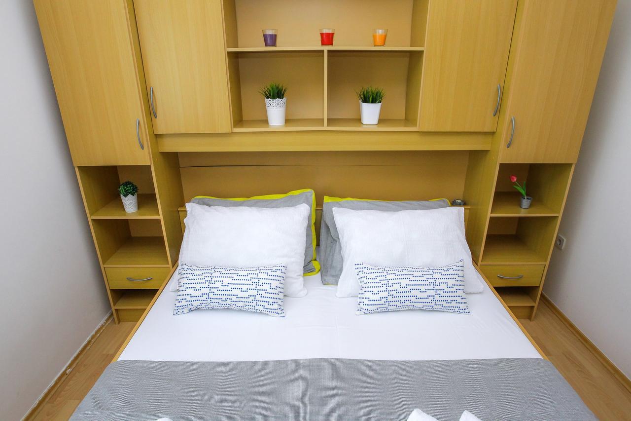 Lucky Luke Pool Apartments 노바야 외부 사진