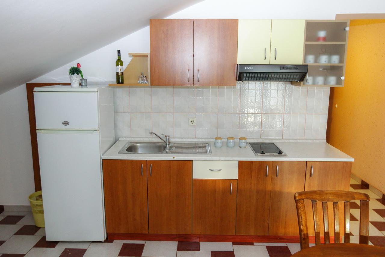 Lucky Luke Pool Apartments 노바야 외부 사진
